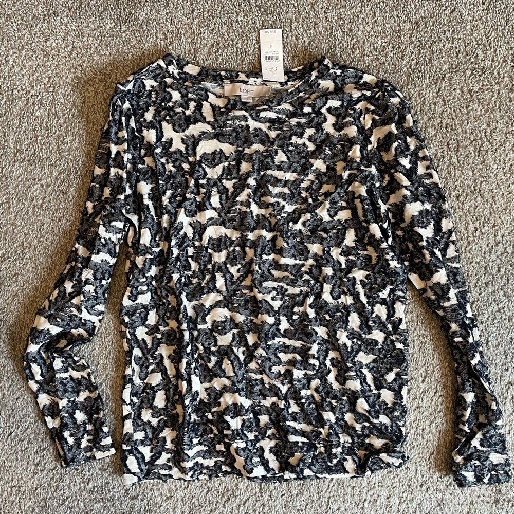 Loft long sleeved shirt